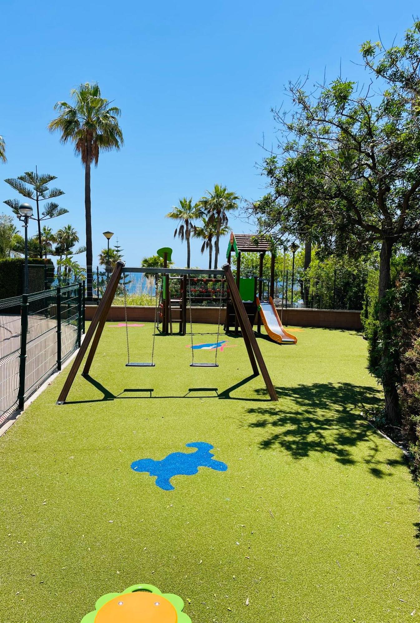 Luxury Apartment Benalmadena First Line Экстерьер фото